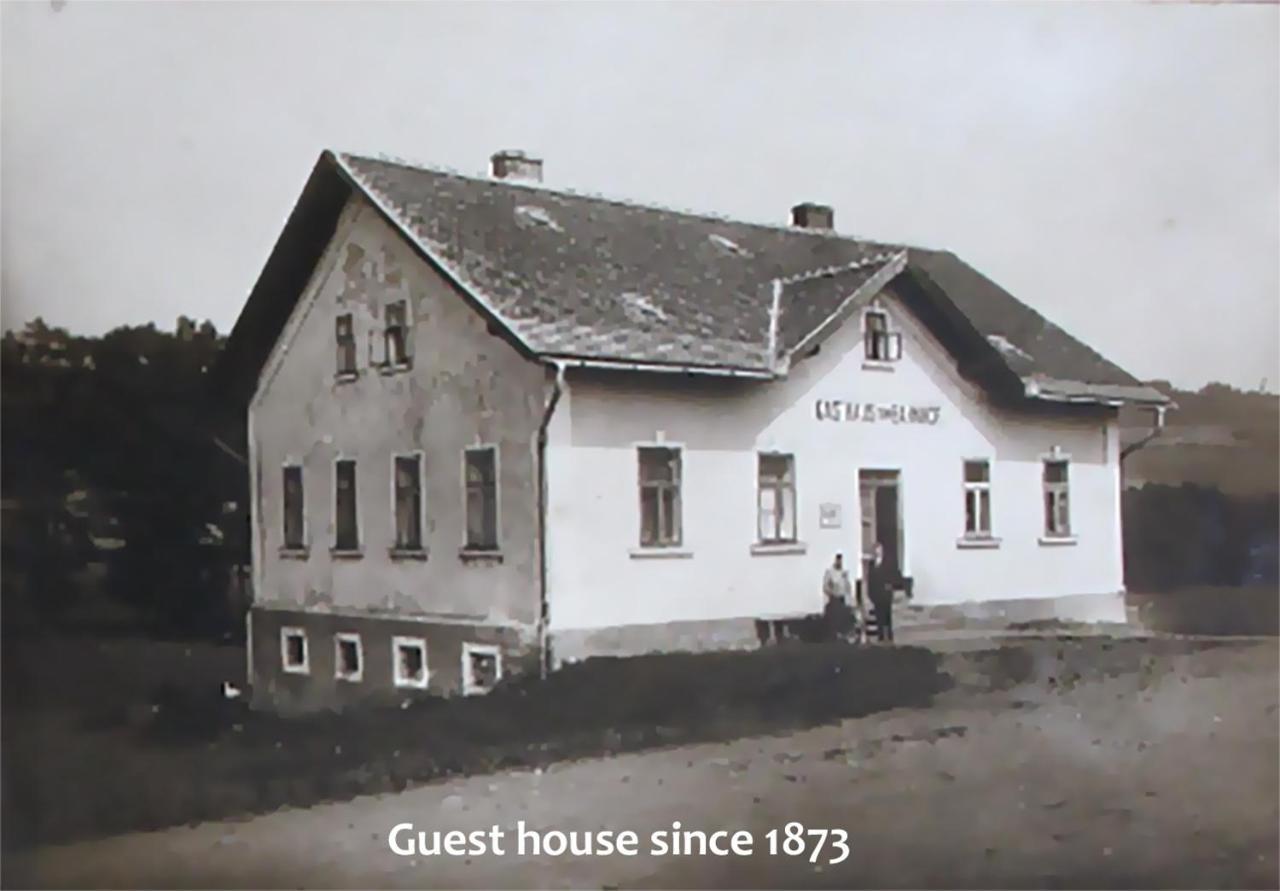Guest House Samson Vahanec エクステリア 写真